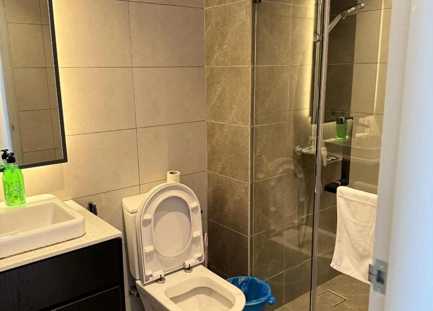 아파트 Residence Axon Suites By Velvet Vault 쿠알라룸푸르