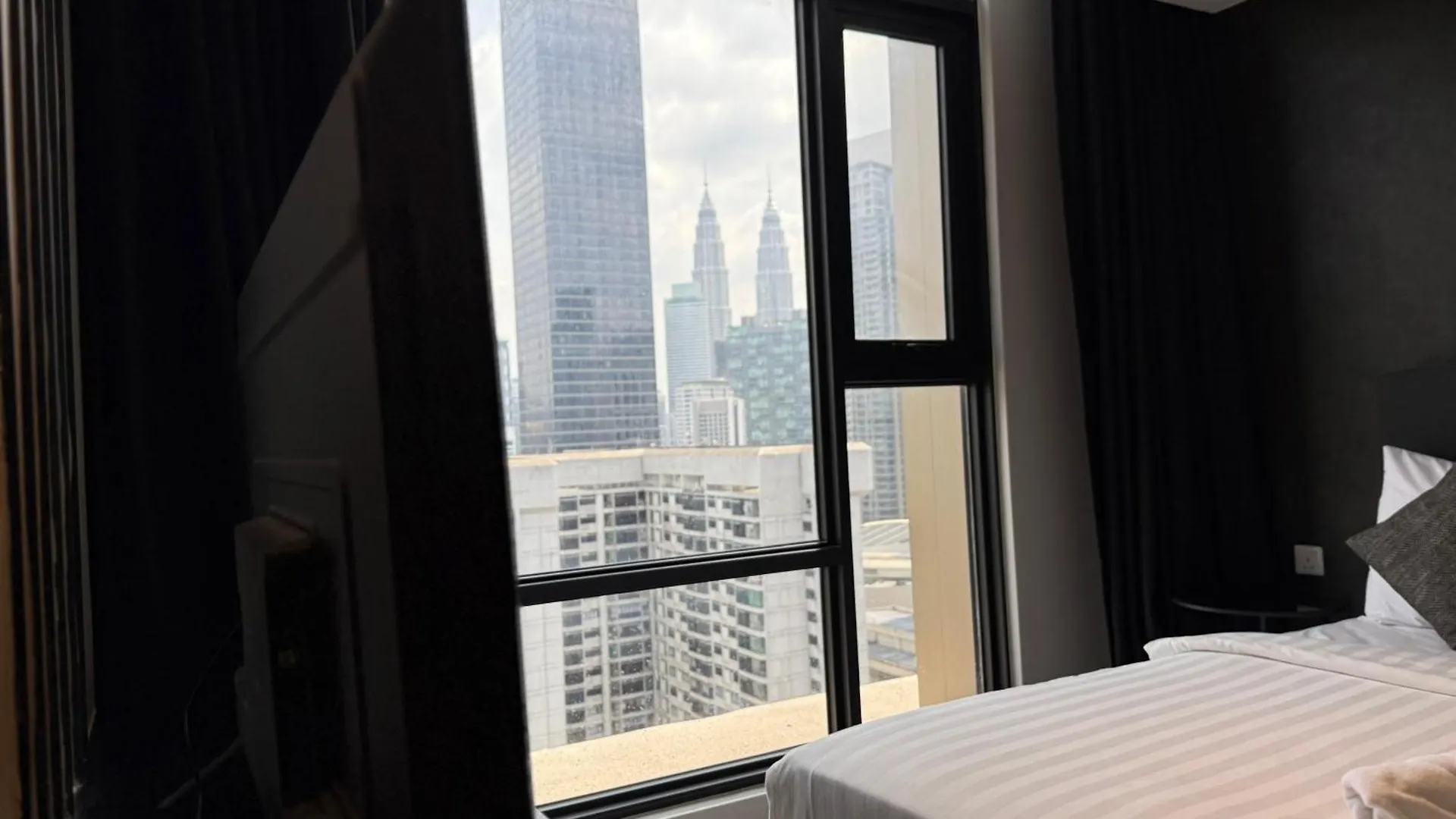 Residence Axon Suites By Velvet Vault 쿠알라룸푸르 0*,  말레이시아